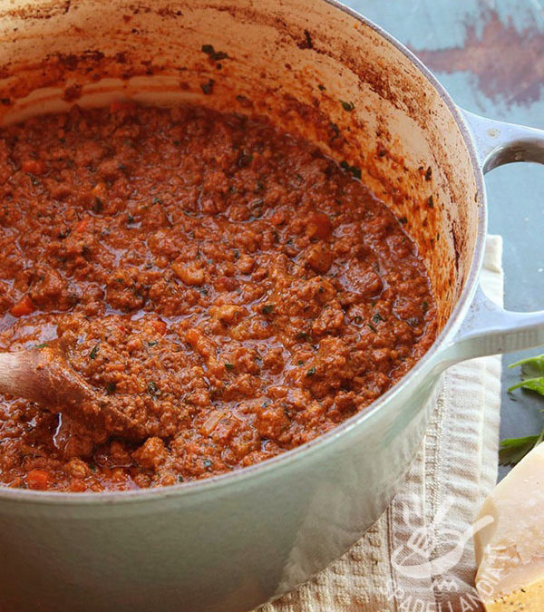 Ragu meat sauce bolognese